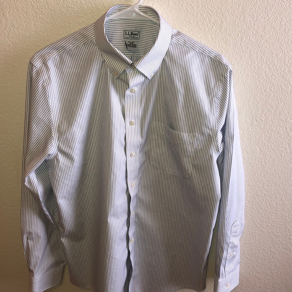 Men’s LLbean Button Down - NWOT